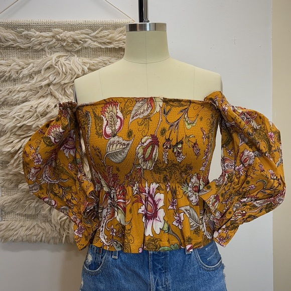 Anthropologie smocked Sweetheart Blouse Yellow Motif (consistently Apply) - Picture 4 of 15